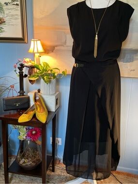 Fashion Bug | Dresses | Vintage Fashion Bug Black Velvet Maxi Dress |  Poshmark